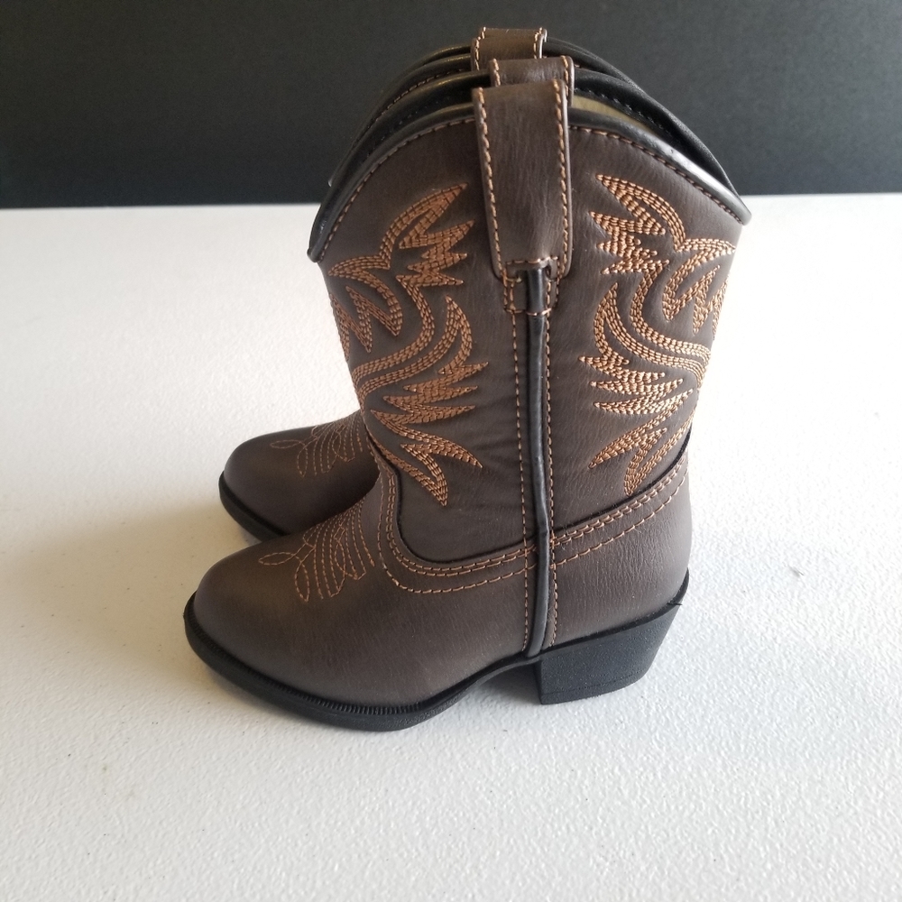 Austin Trading Co. Rodeo Edition Western Style Boot - Size 7 (Baby)